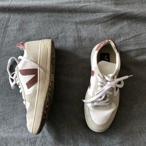 Veja sneakers